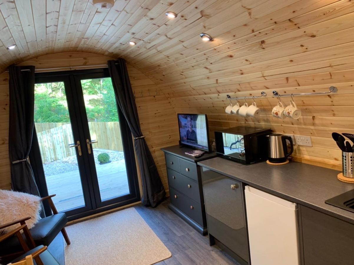 Loch Ness Woodland Pods Hotel Drumnadrochit Exterior photo